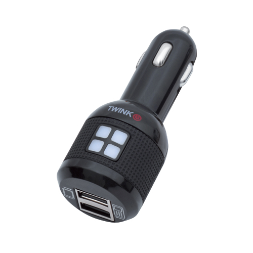 MOBO CARGADOR CARRO PLUG IN 2 PUERTOS USB NEGRO 0760