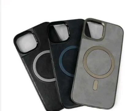 ESTUCHE IPHONE 13/14 CUERO BORDE METALICO